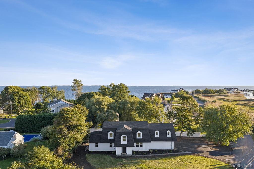 80 Oak Rd – For Sale