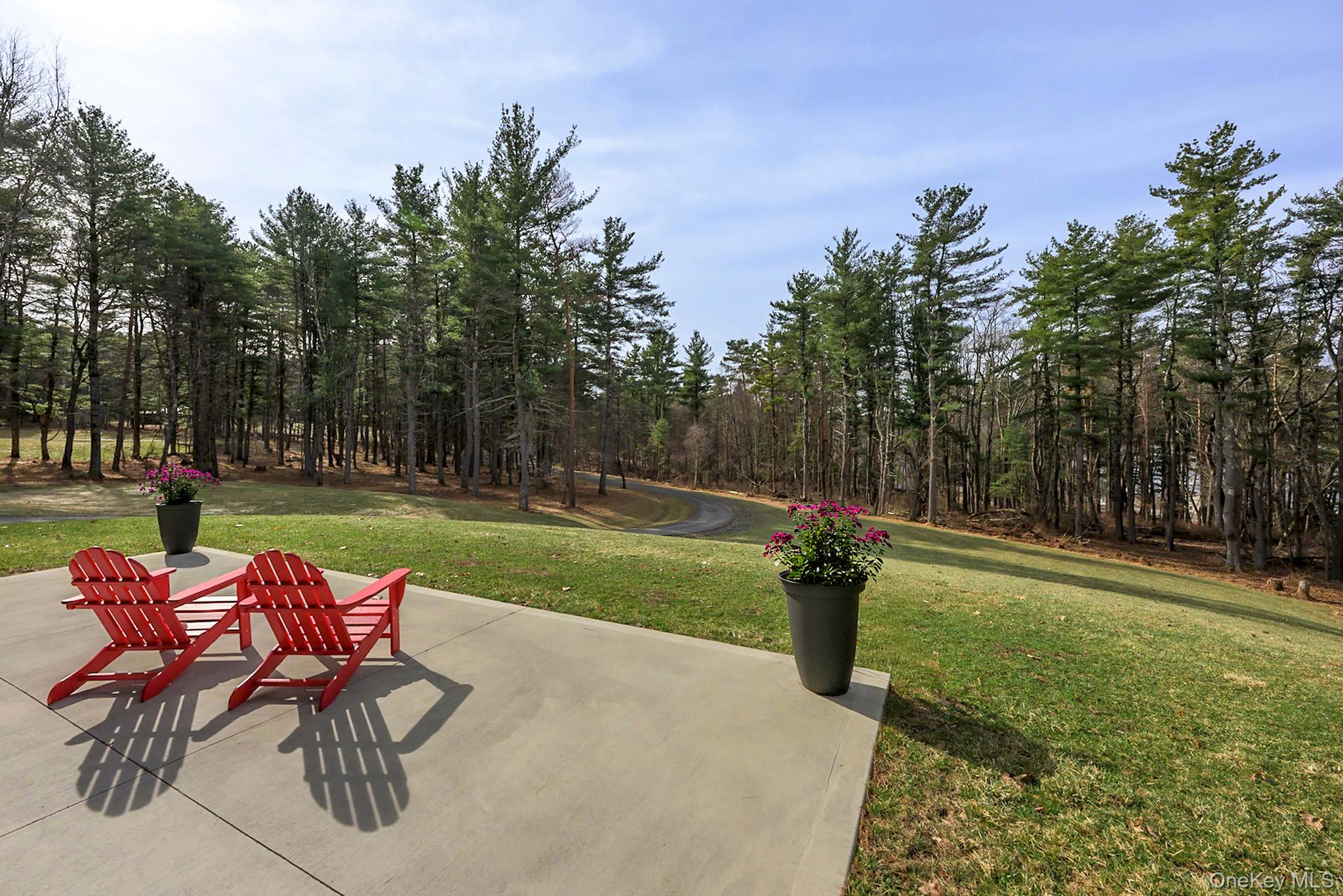 501 Birch Street – For Sale photo 7