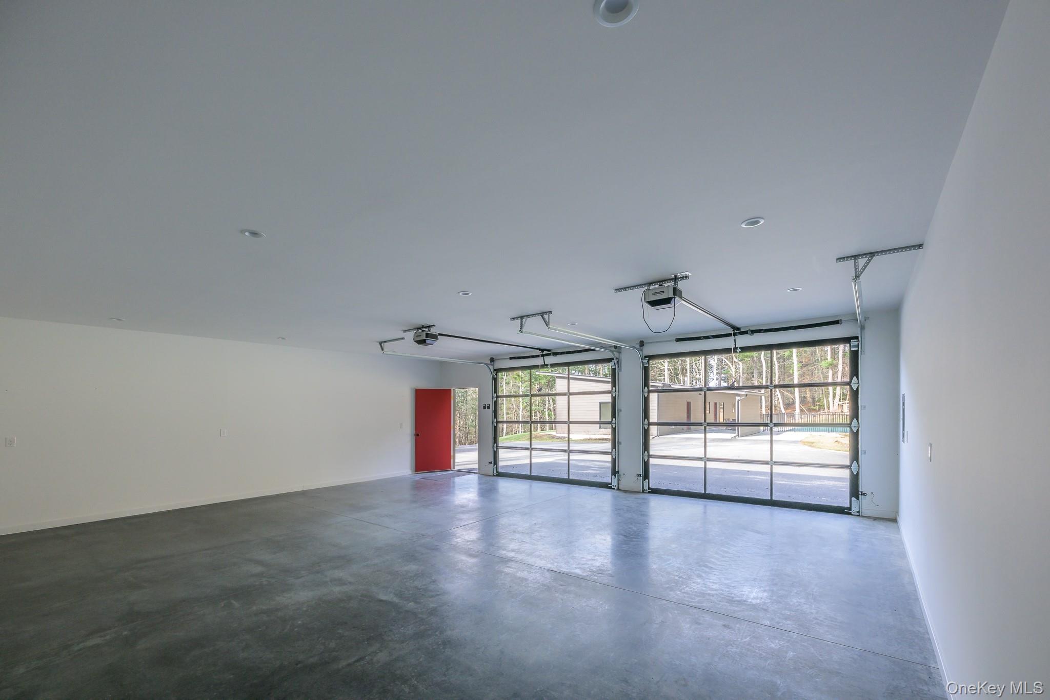 501 Birch Street – For Sale photo 27