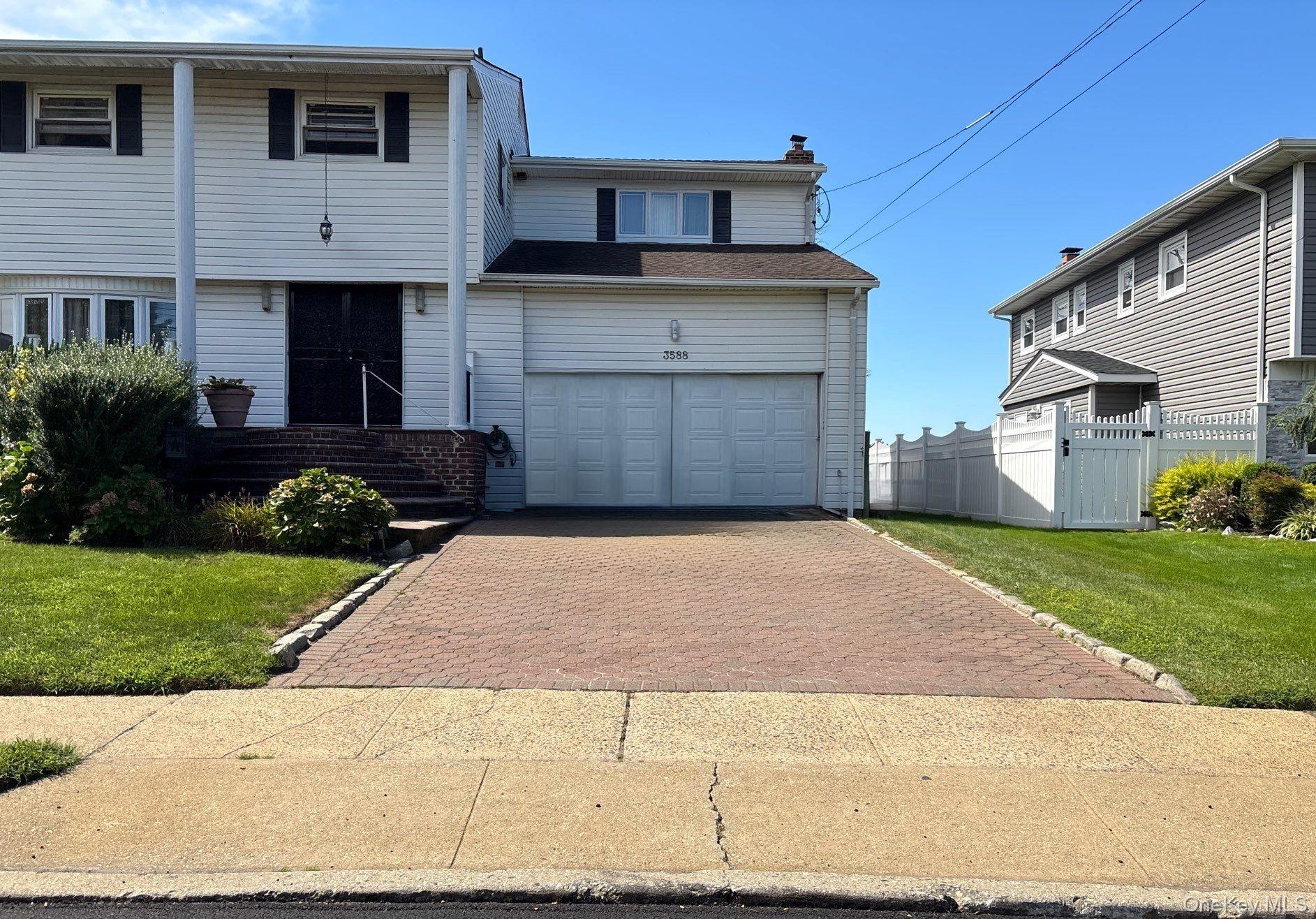 3588 Bertha Drive – For Sale photo 3