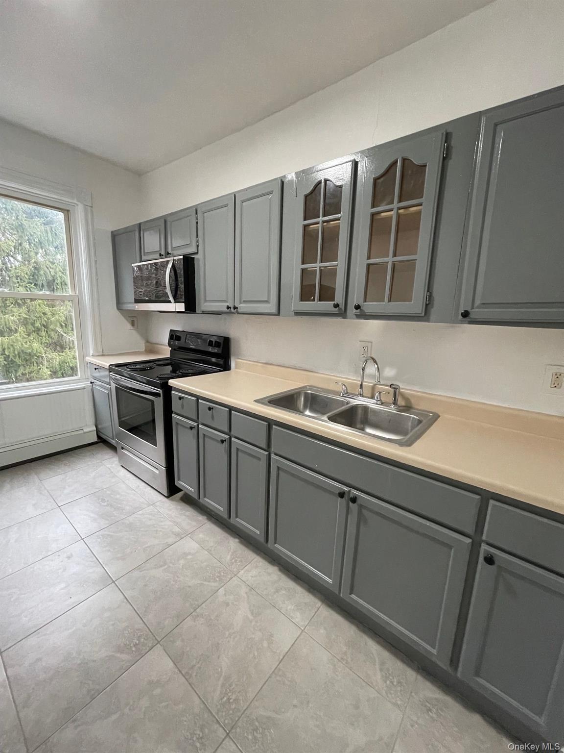 15 Liberty Street – For Sale photo 27