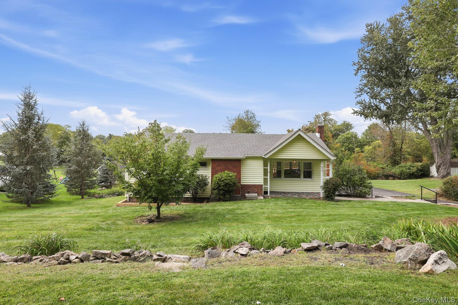 233 Hill Street – For Sale