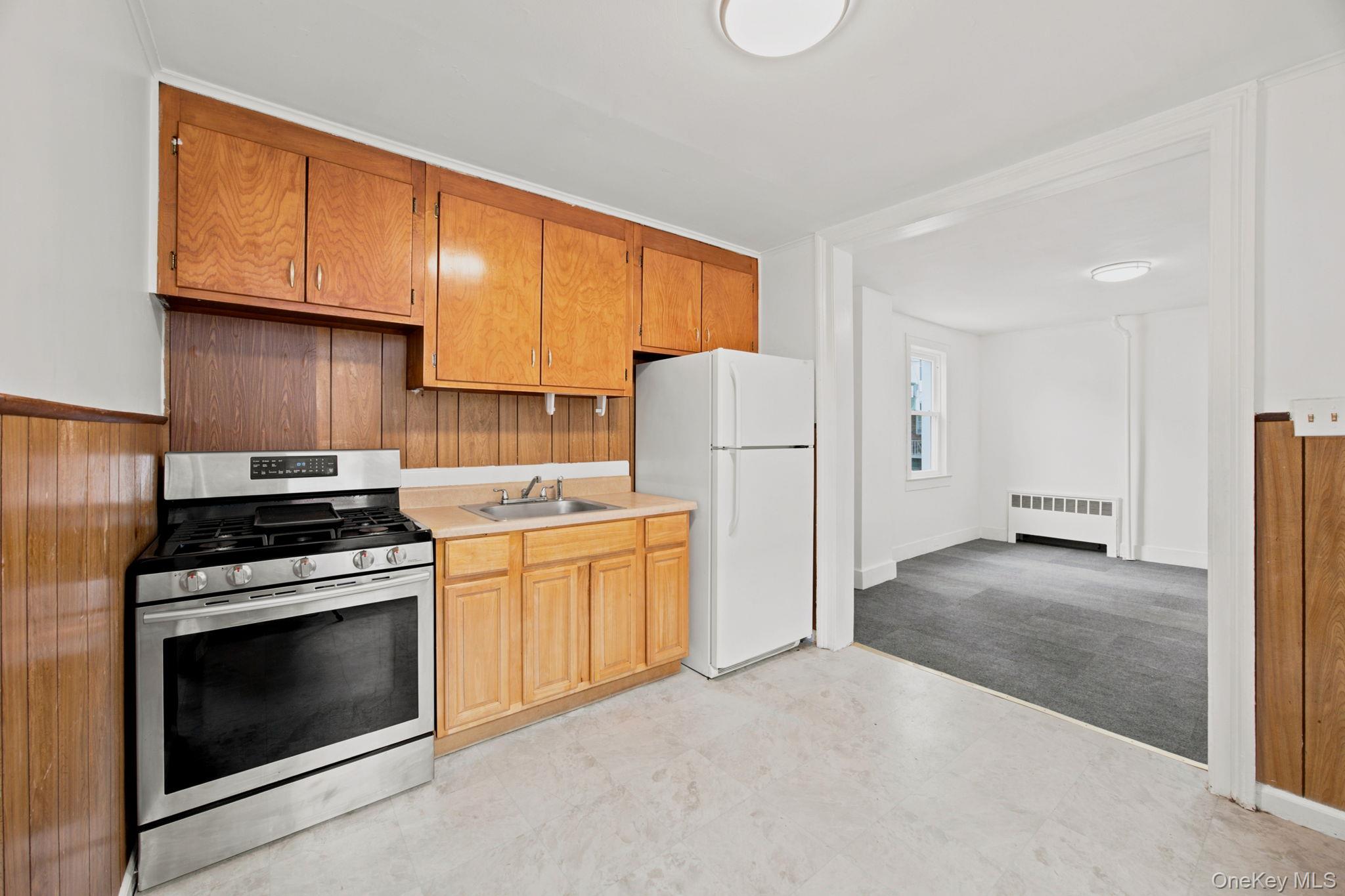 15-32 125th Street – For Sale photo 6