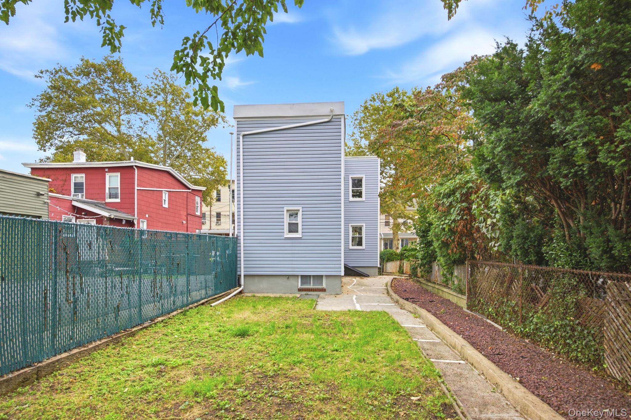 15-32 125th Street – For Sale photo 22