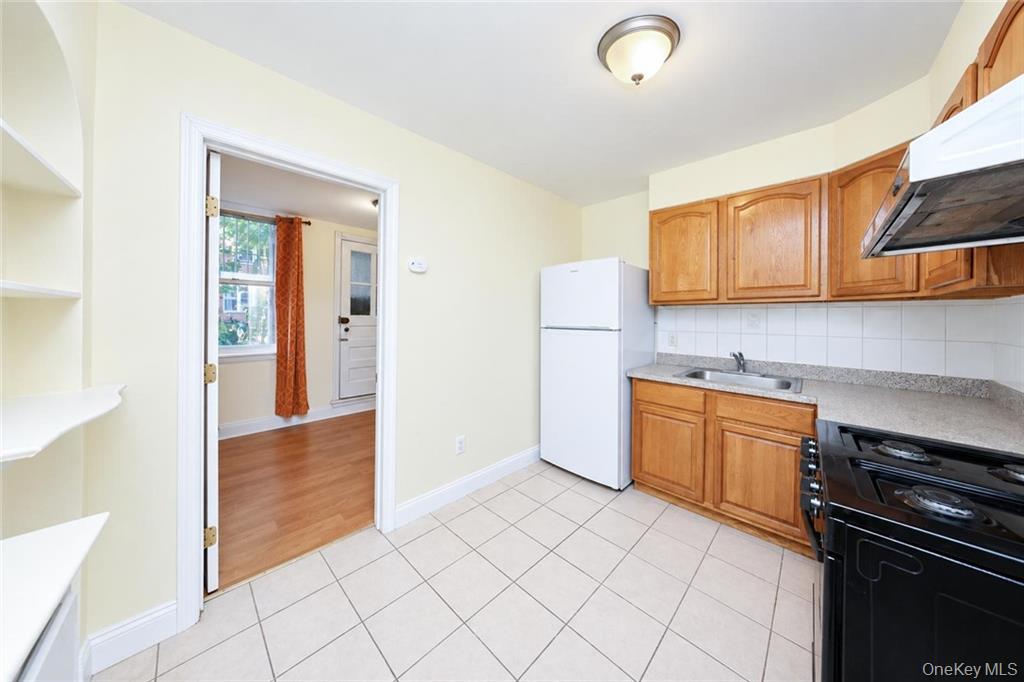 2345 E 26th Street – For Sale photo 8