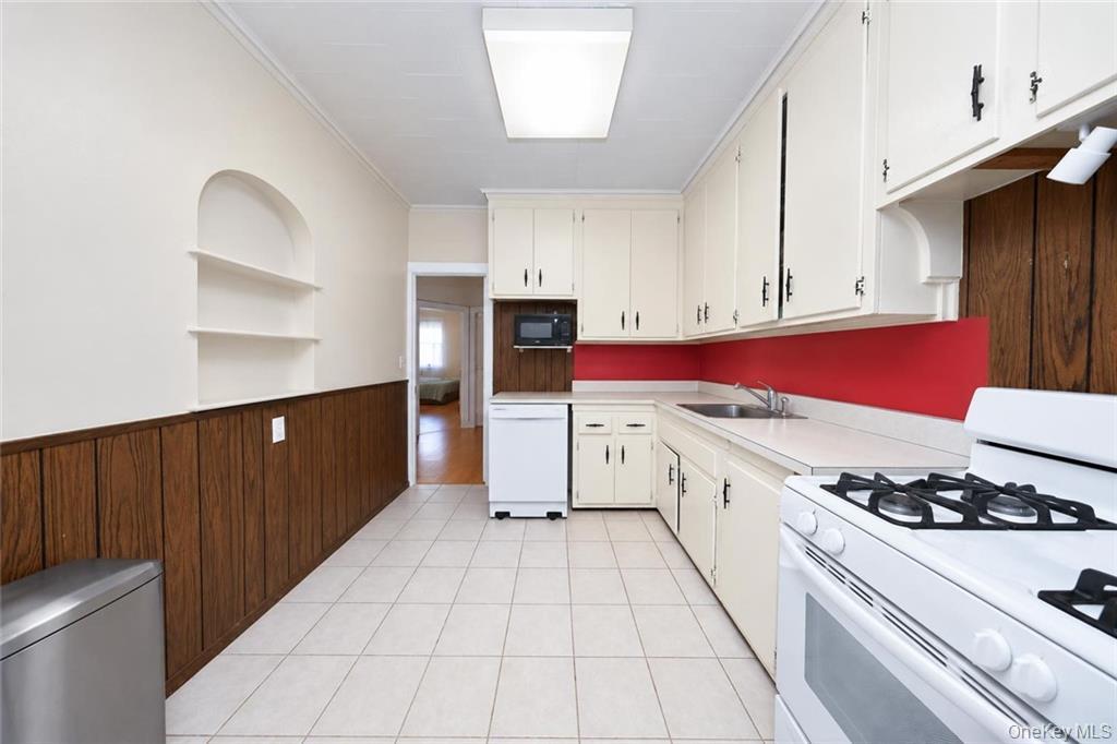 2345 E 26th Street – For Sale photo 12