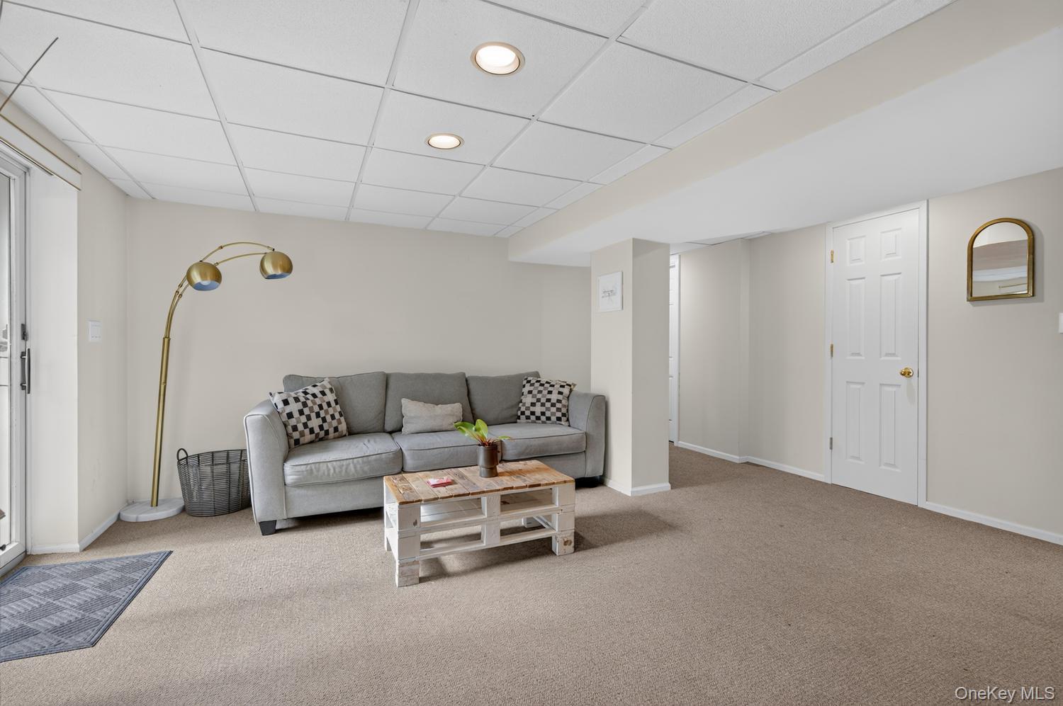 18 Pomper Drive – For Rent photo 5