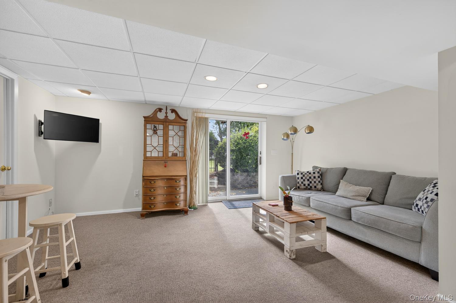 18 Pomper Drive – For Rent photo 4