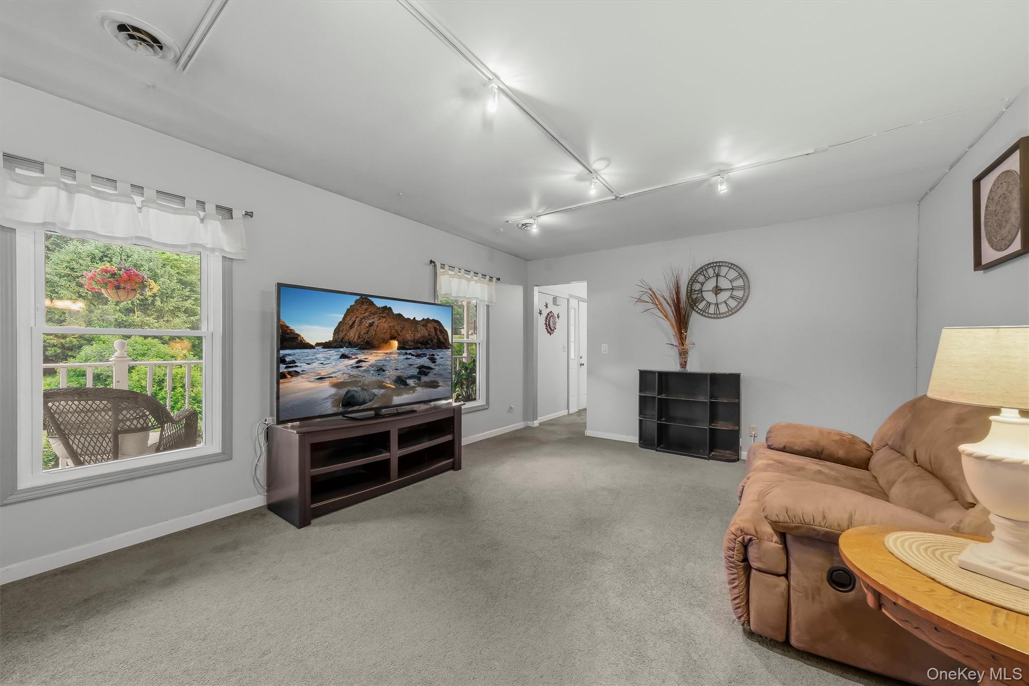 2 Summerset Drive – For Sale photo 13