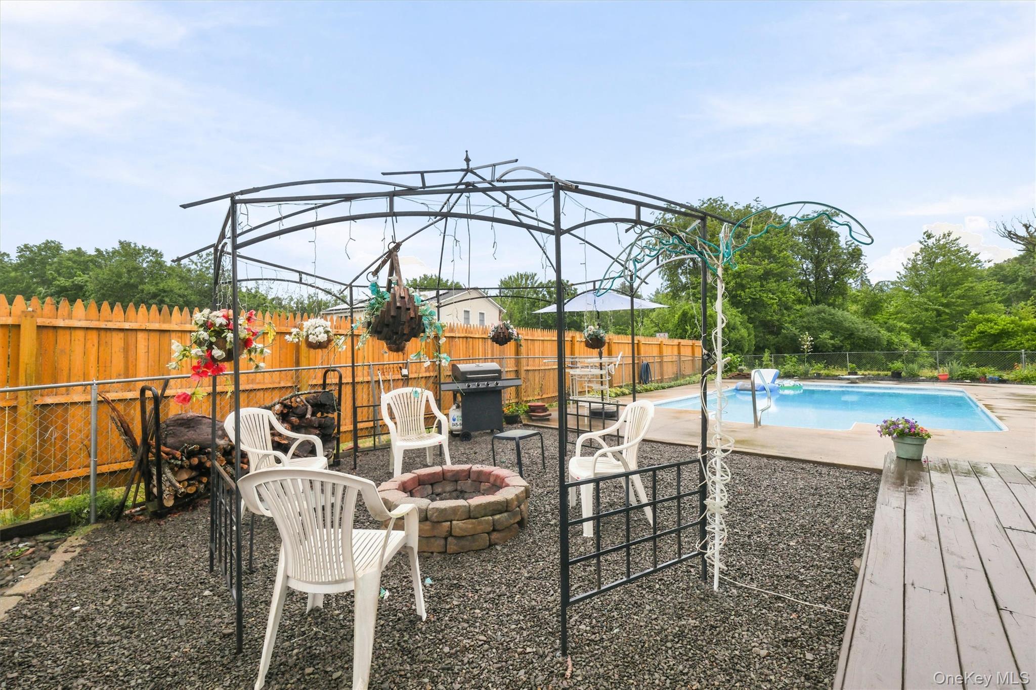 2 Summerset Drive – For Sale photo 35