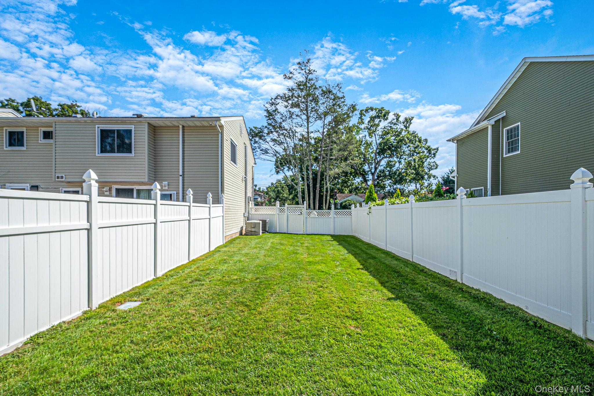 201 Overton Street – For Sale photo 31