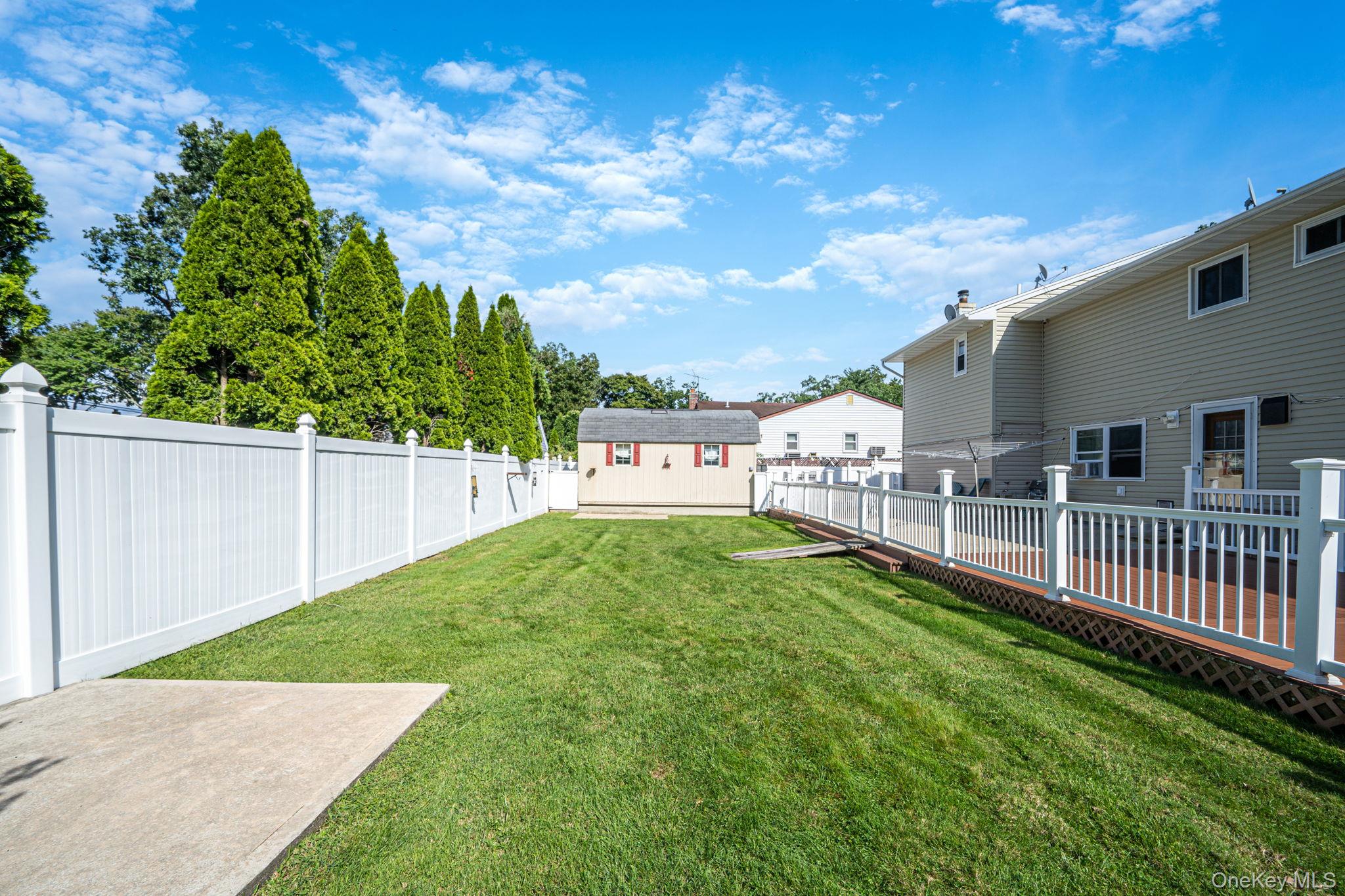 201 Overton Street – For Sale photo 30
