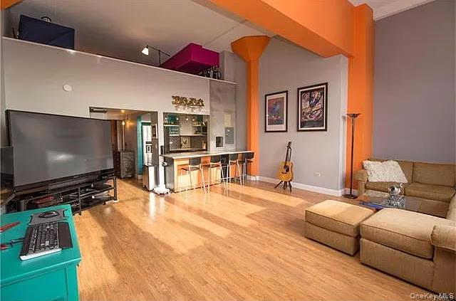 1 Landmark Square, Unit 501 photo 3
