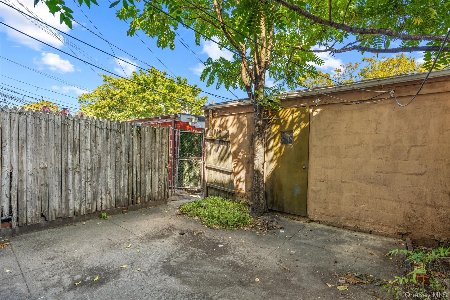 1441 Troy Avenue – For Sale photo 22