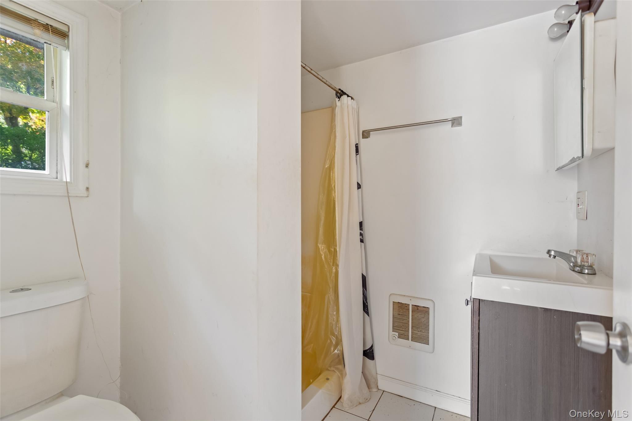 14 Curry Road – For Sale photo 31