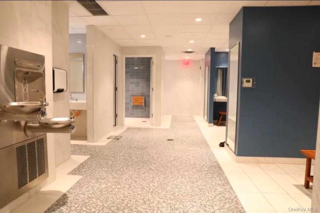 1301 Michael Court, Unit 1623 photo 31
