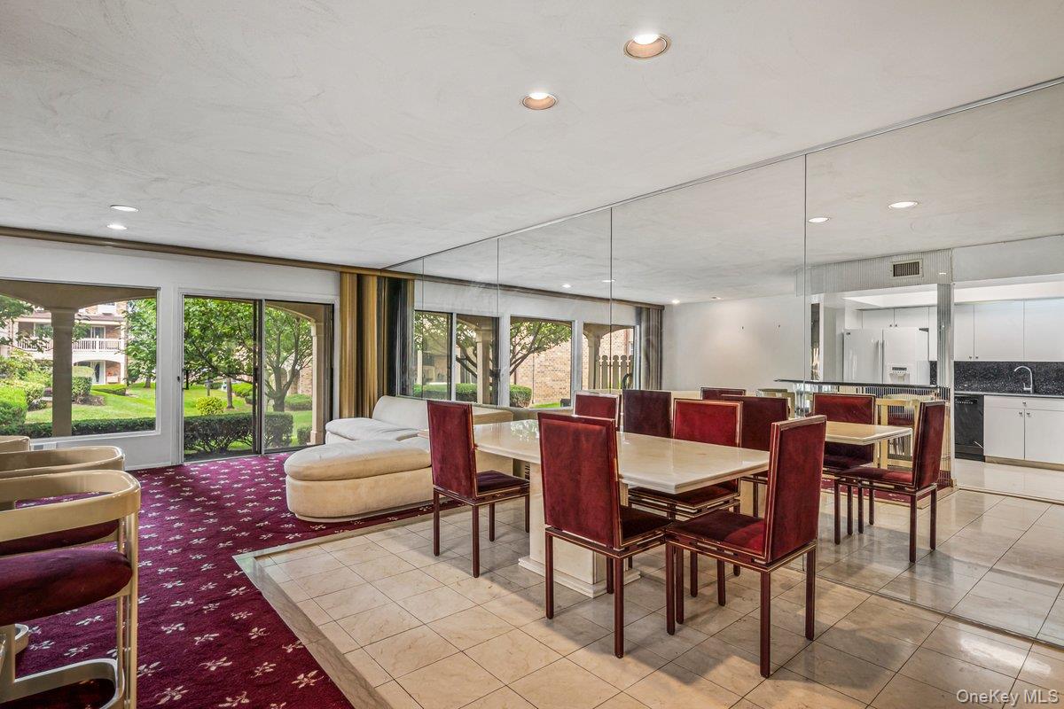 1301 Michael Court, Unit 1623 photo 6
