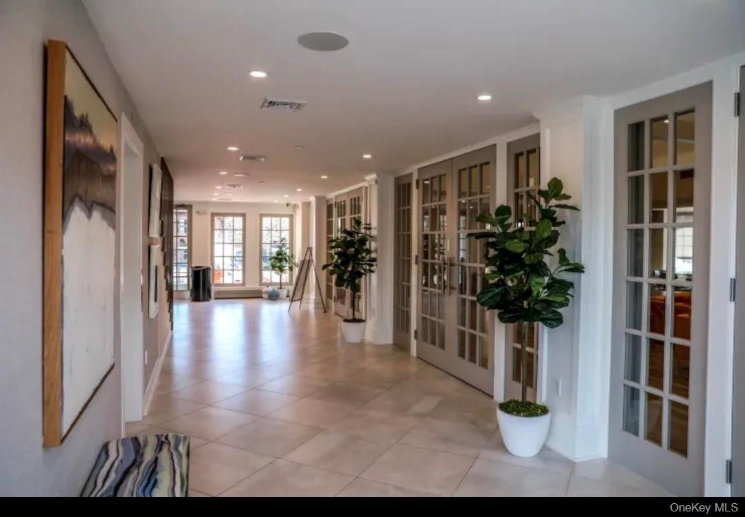 1301 Michael Court, Unit 1623 photo 23