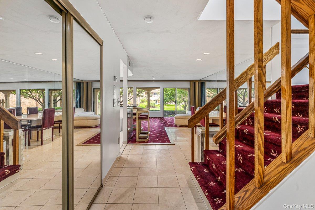 1301 Michael Court, Unit 1623 photo 4