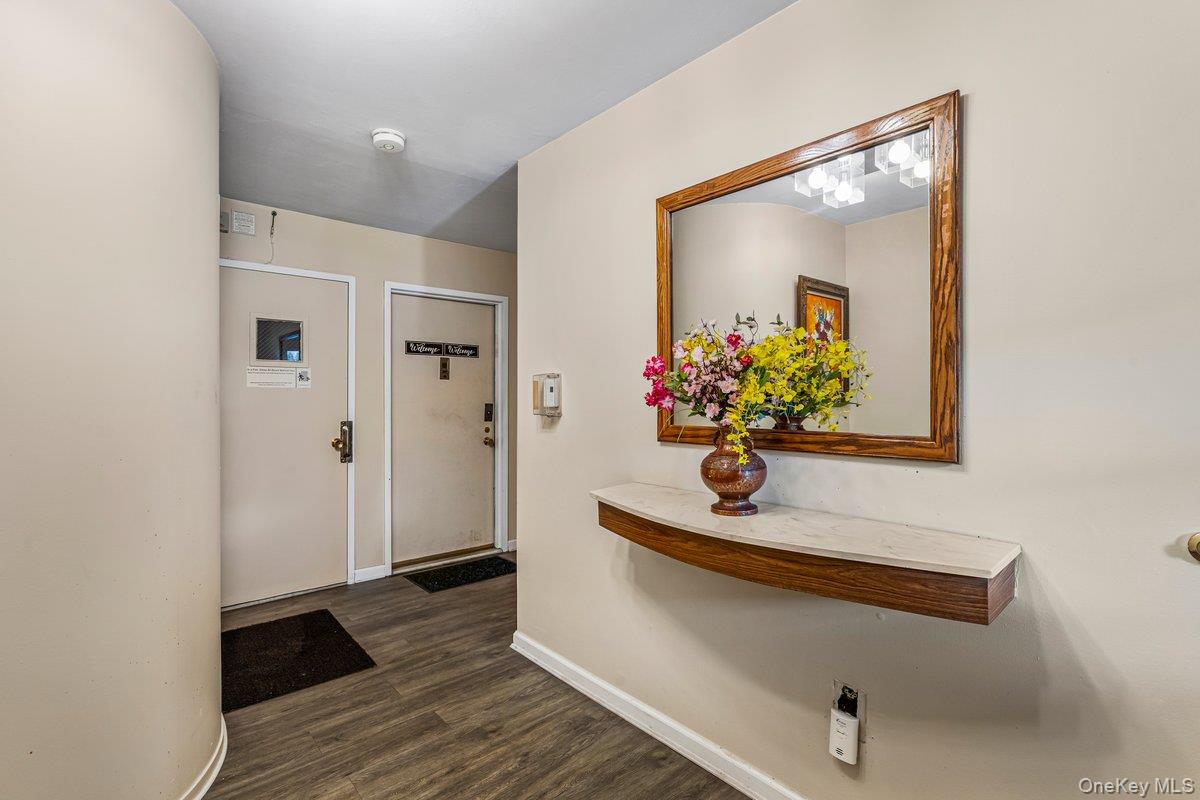1301 Michael Court, Unit 1623 photo 3