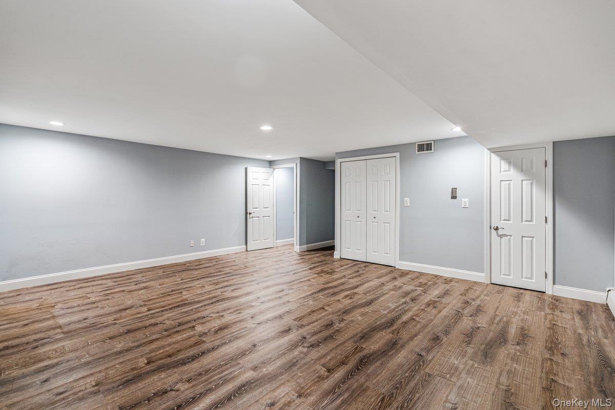 1301 Michael Court, Unit 1623 photo 17