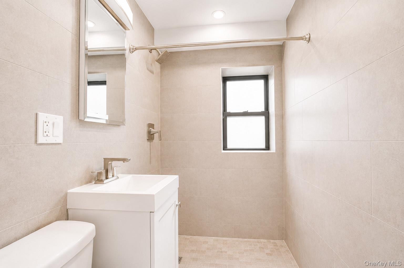 470 E Broadway, Unit A-2 photo 13