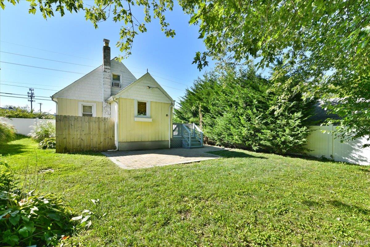 35 Montauk Drive – For Sale photo 24
