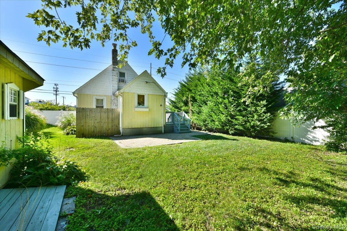 35 Montauk Drive – For Sale photo 27