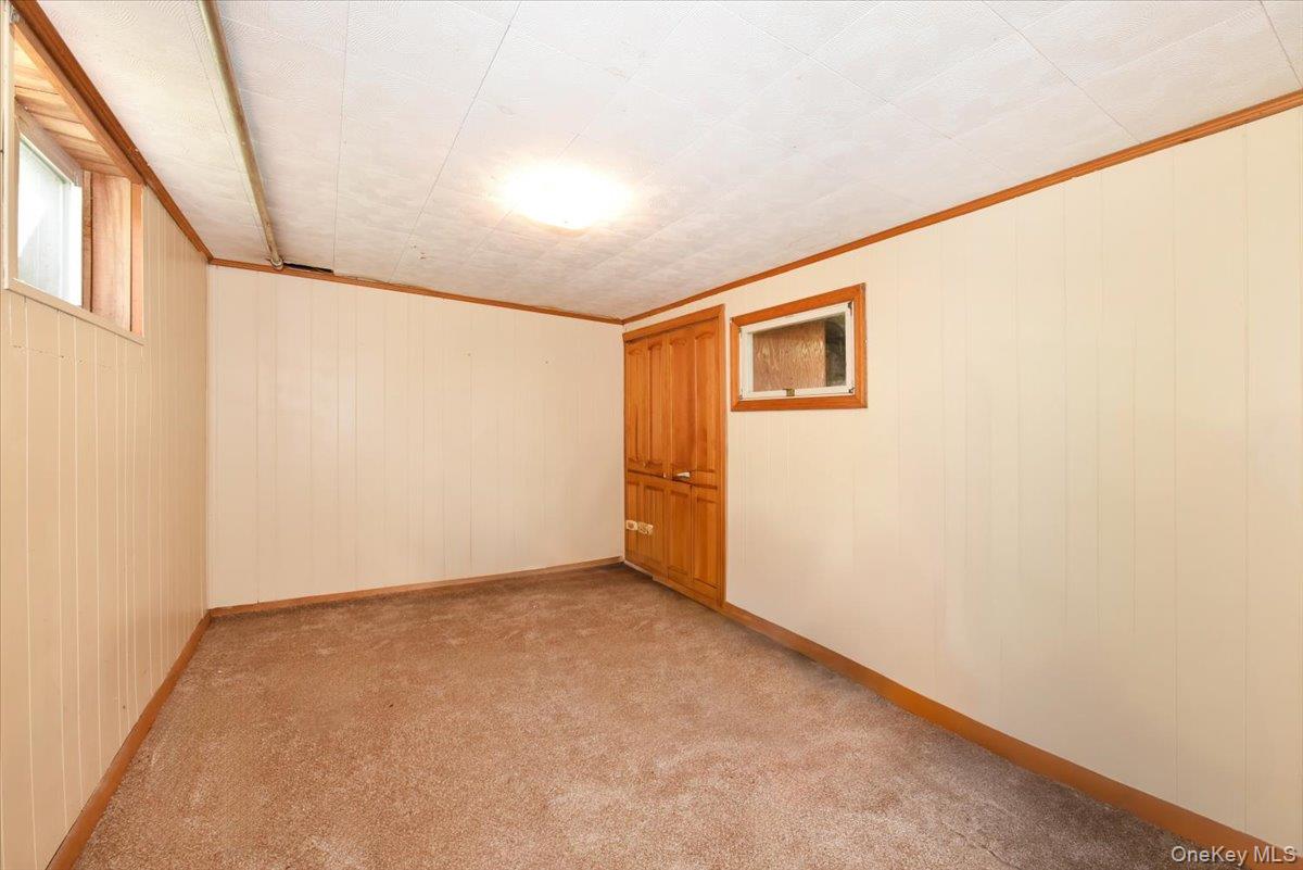 35 Montauk Drive – For Sale photo 21
