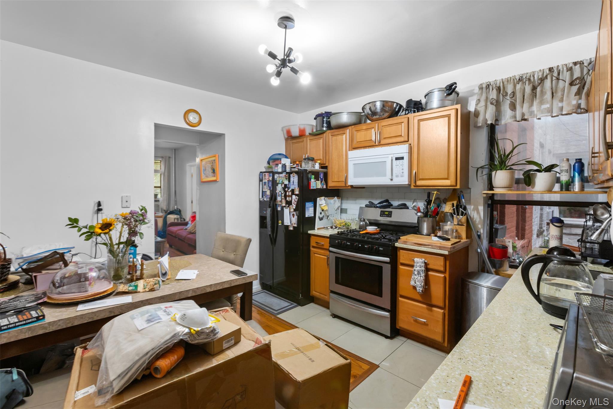 350 E 51st Street – For Sale photo 4