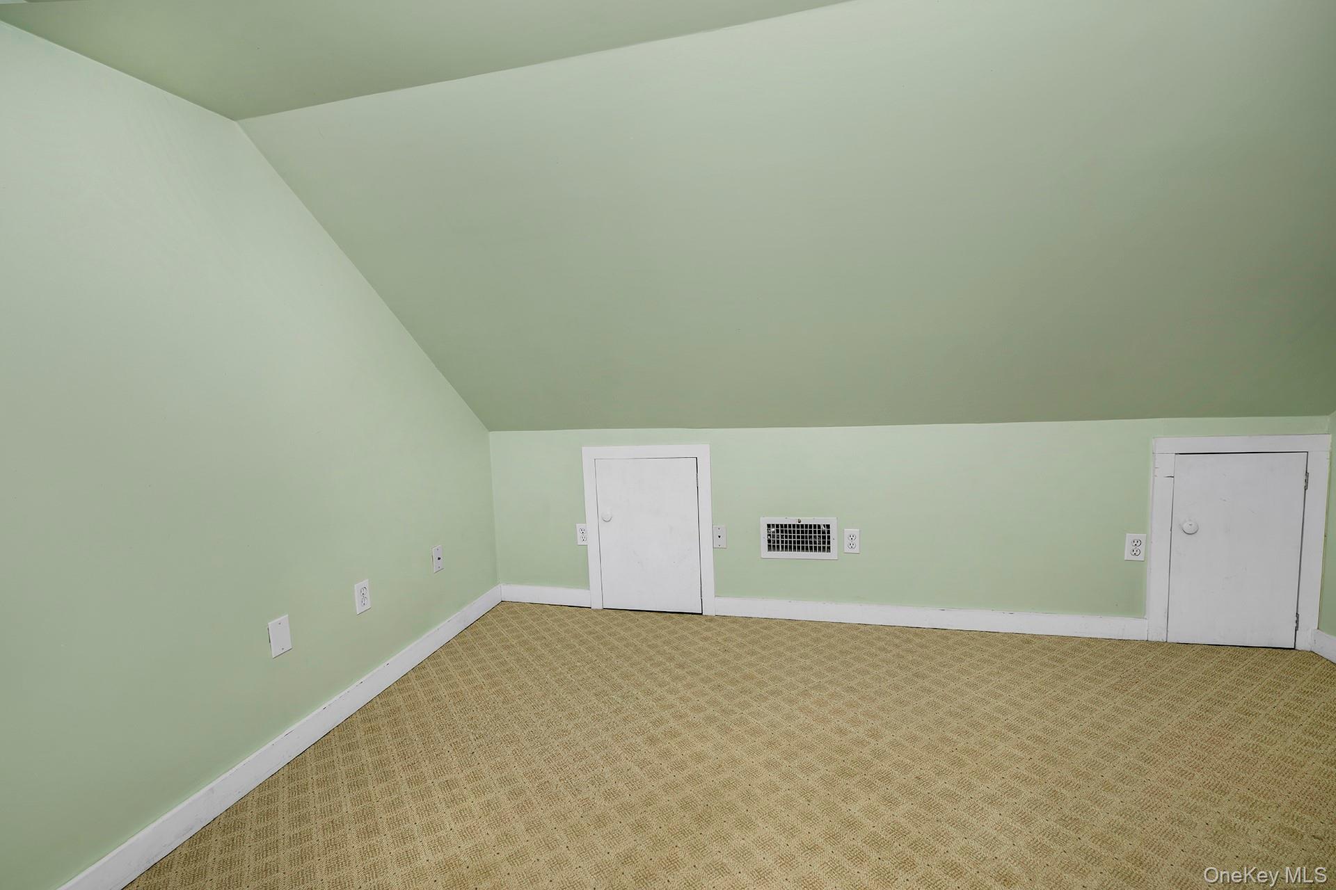 74 South Street – For Sale photo 33