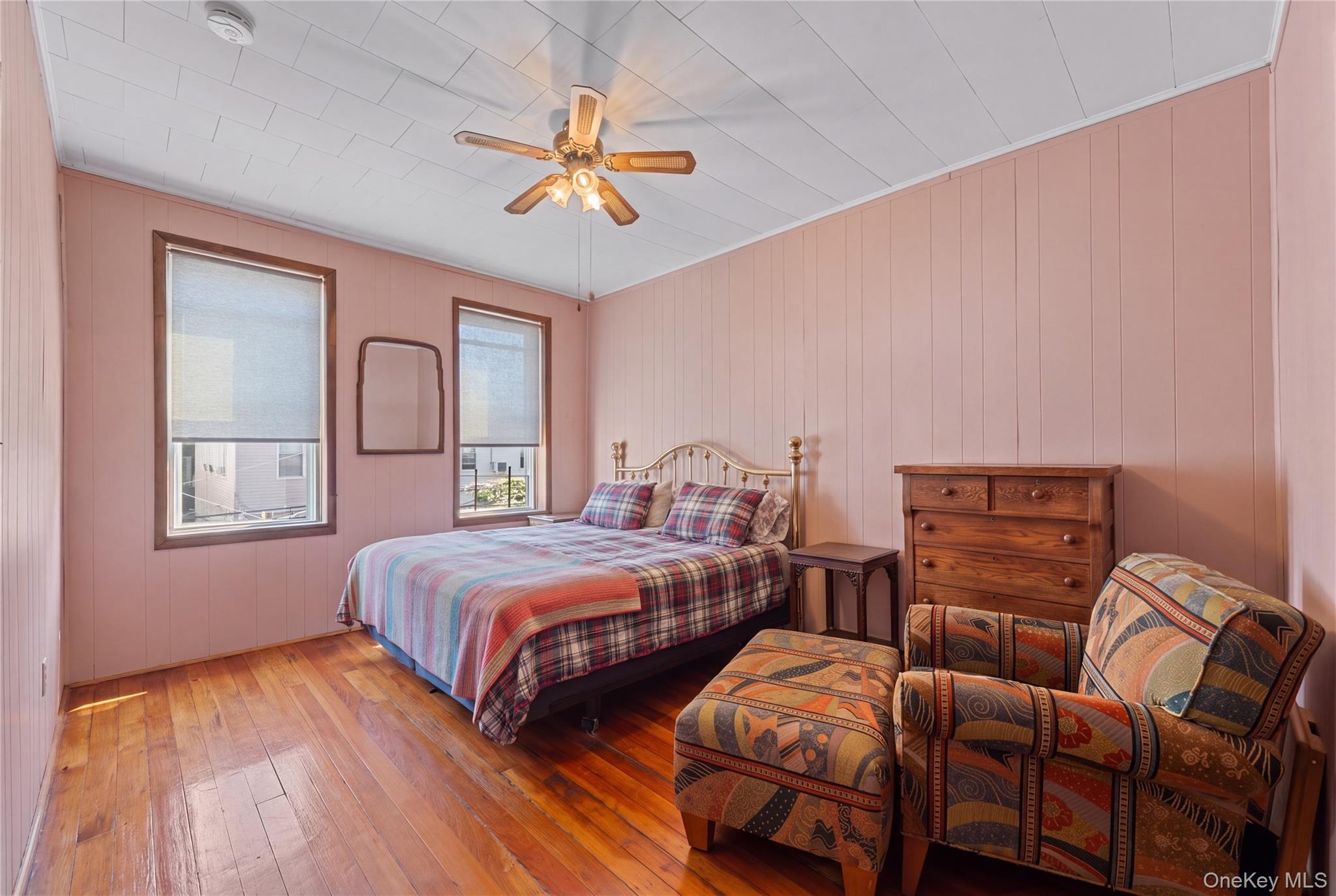 71-15 68th Street – For Sale photo 33