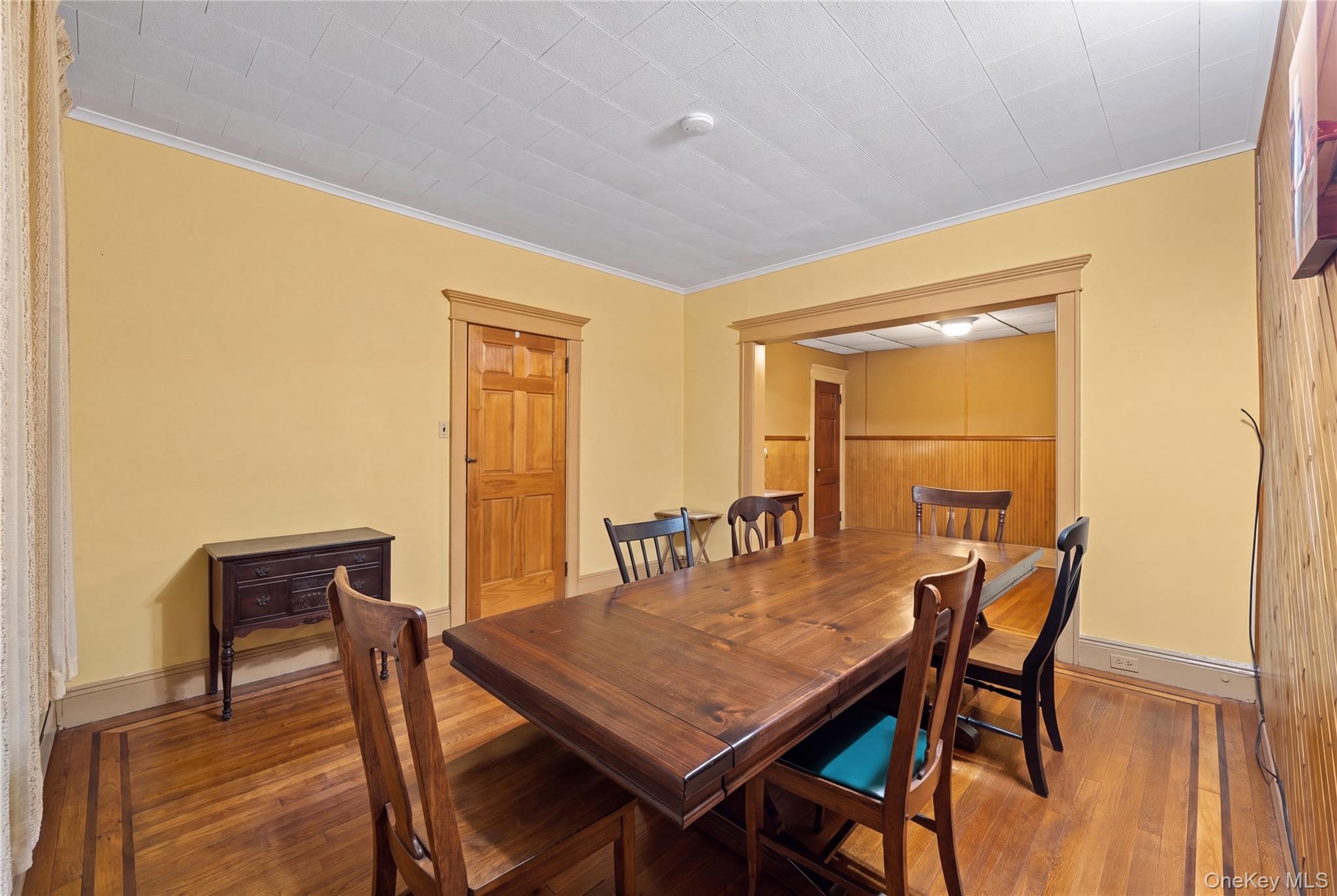 71-15 68th Street – For Sale photo 5