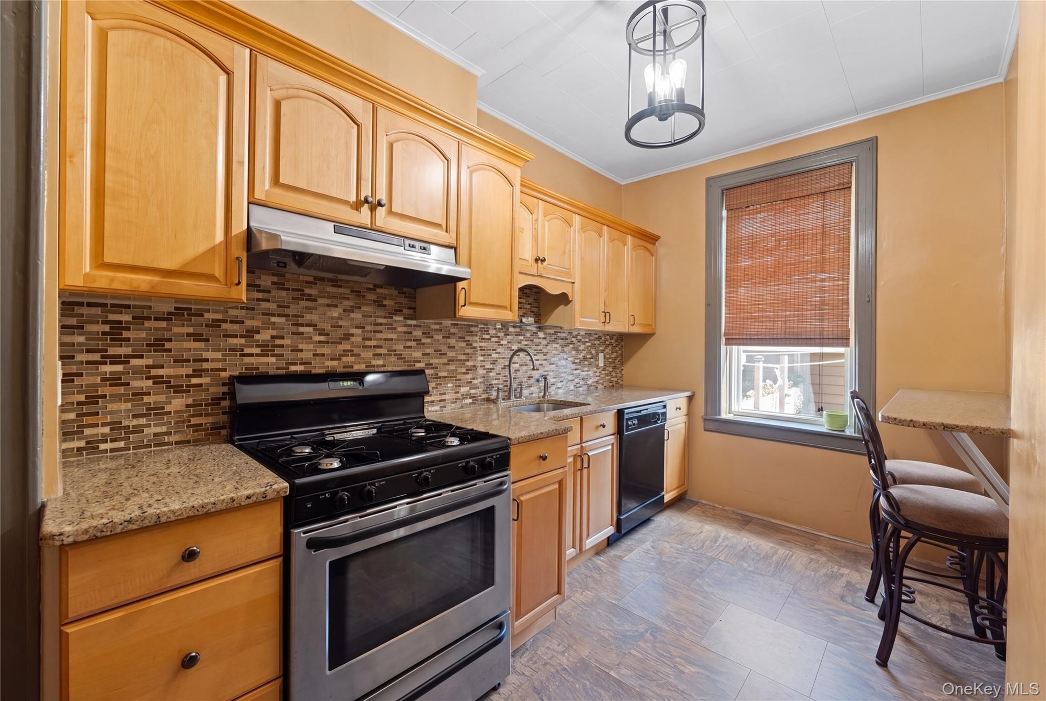 71-15 68th Street – For Sale photo 11