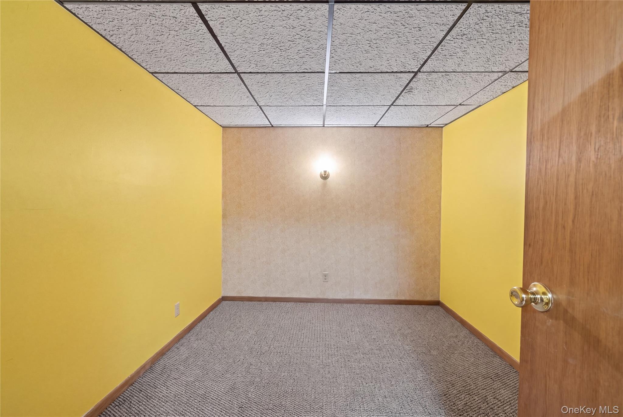 71-15 68th Street – For Sale photo 39