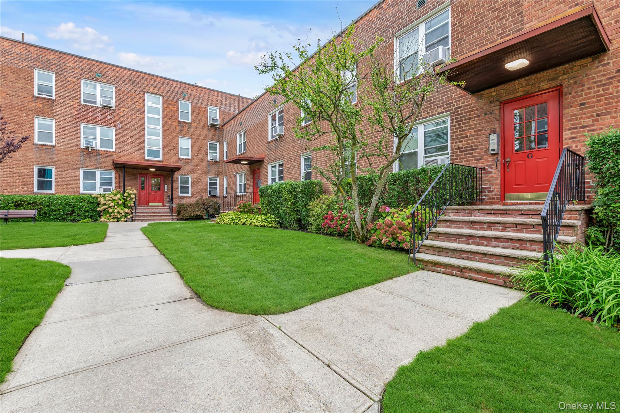 275 Maple Avenue, Unit 4-G