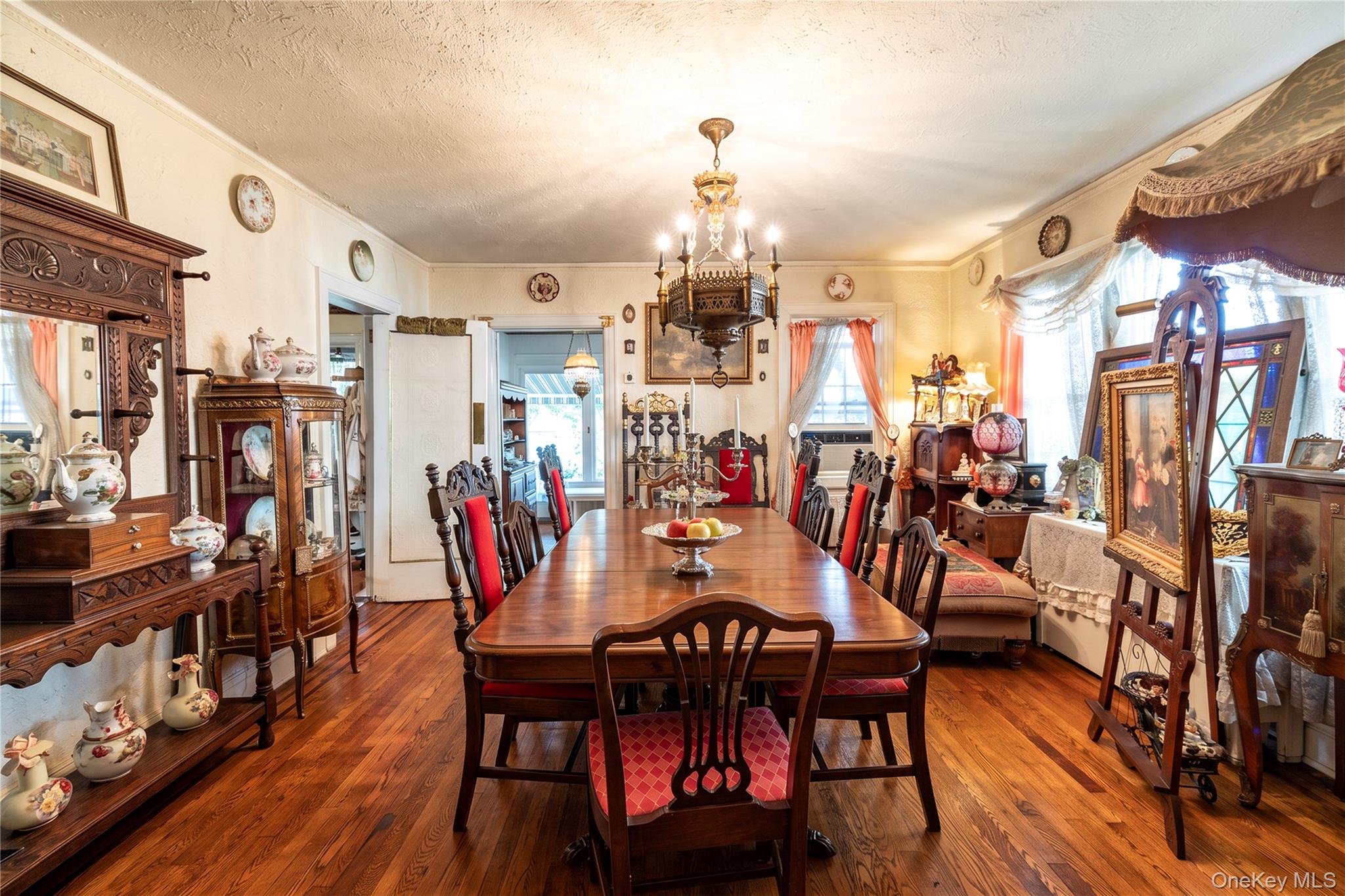 166 Southard Avenue – For Sale photo 4