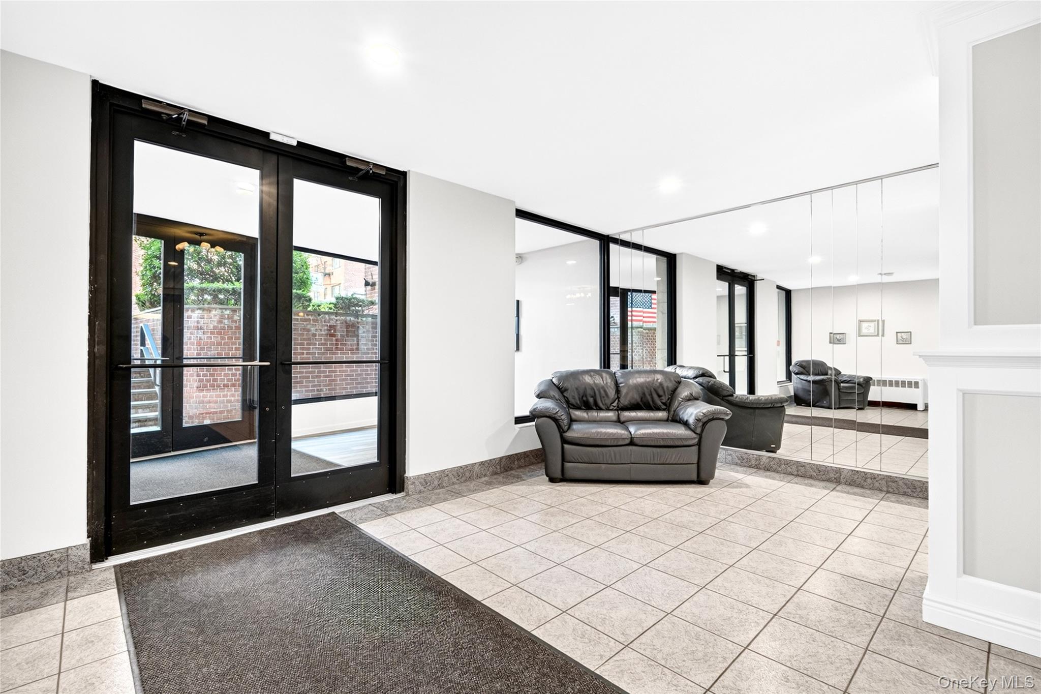 30 E Hartsdale Avenue, Unit 3L photo 8