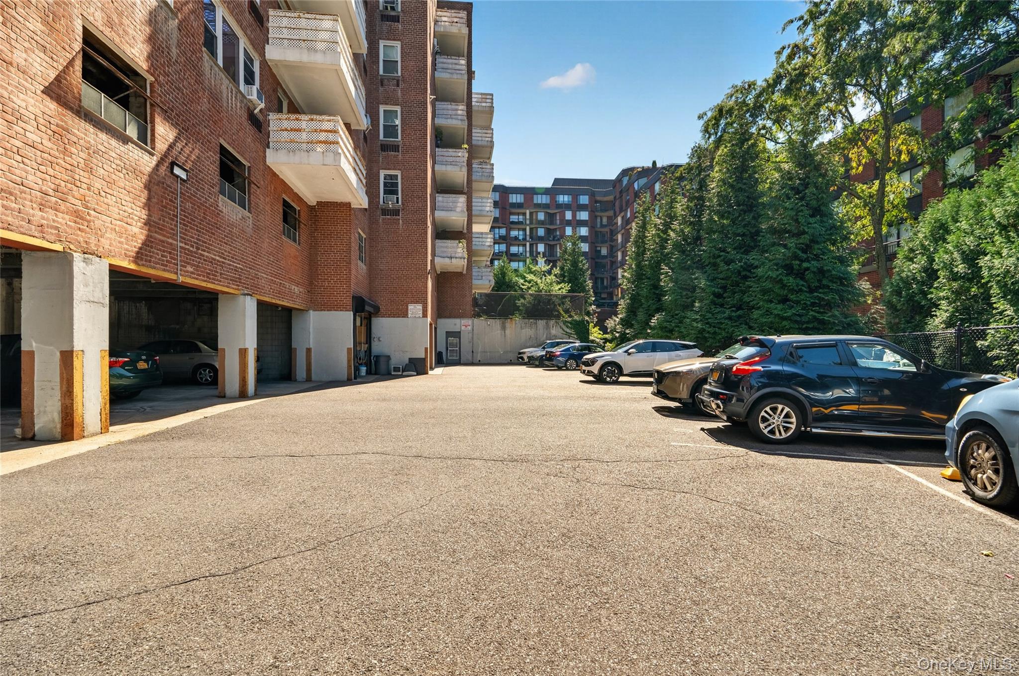 30 E Hartsdale Avenue, Unit 3L photo 39