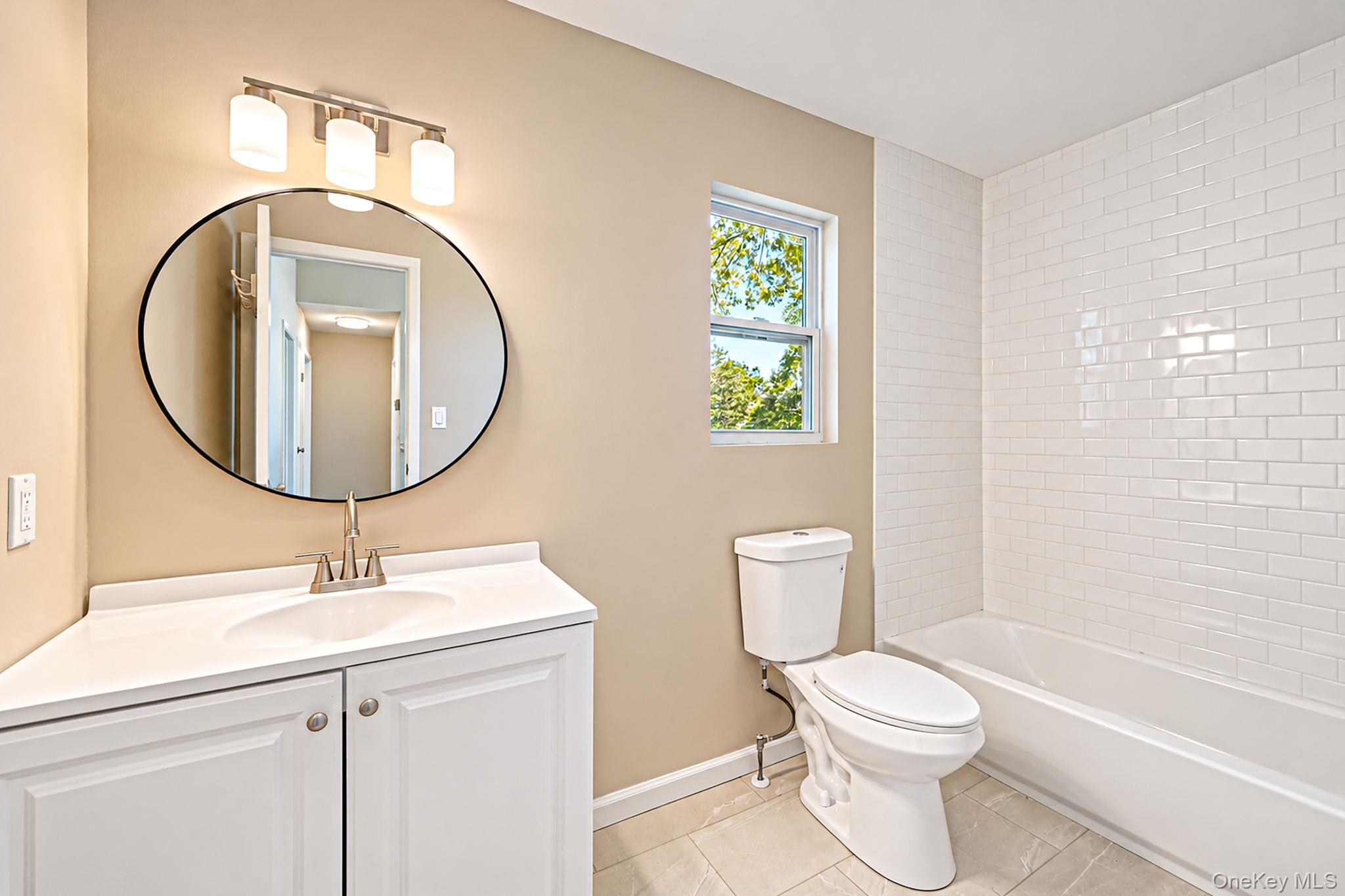 35 Lombardy Drive – For Sale photo 7
