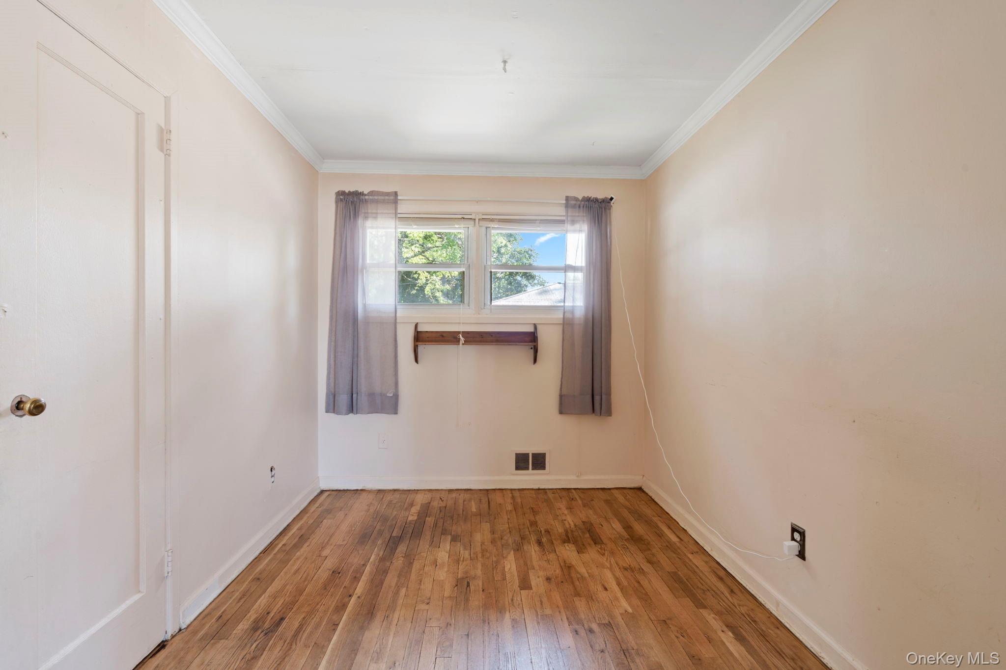 5 Prospect Street W – For Sale photo 9