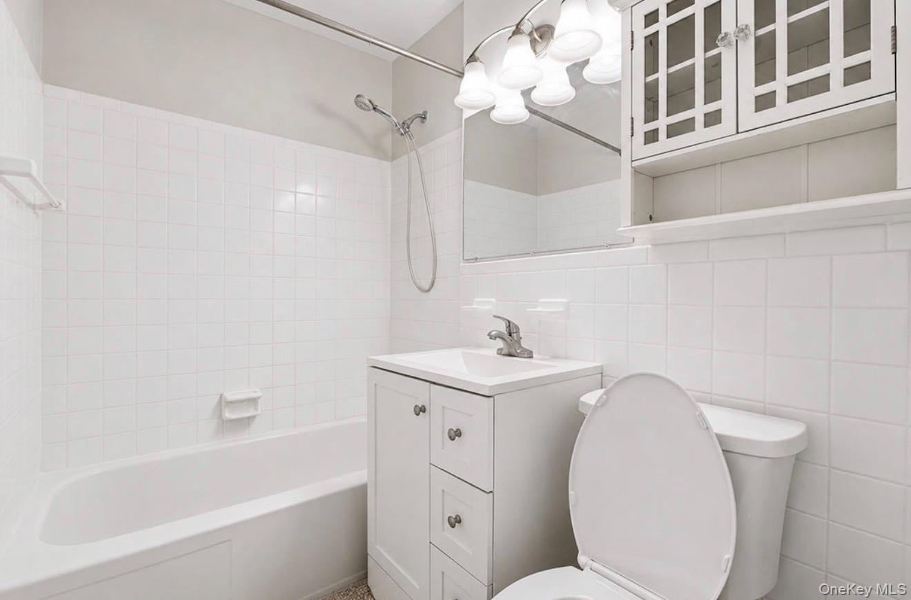 460 Old Town Road, Unit 11I photo 14