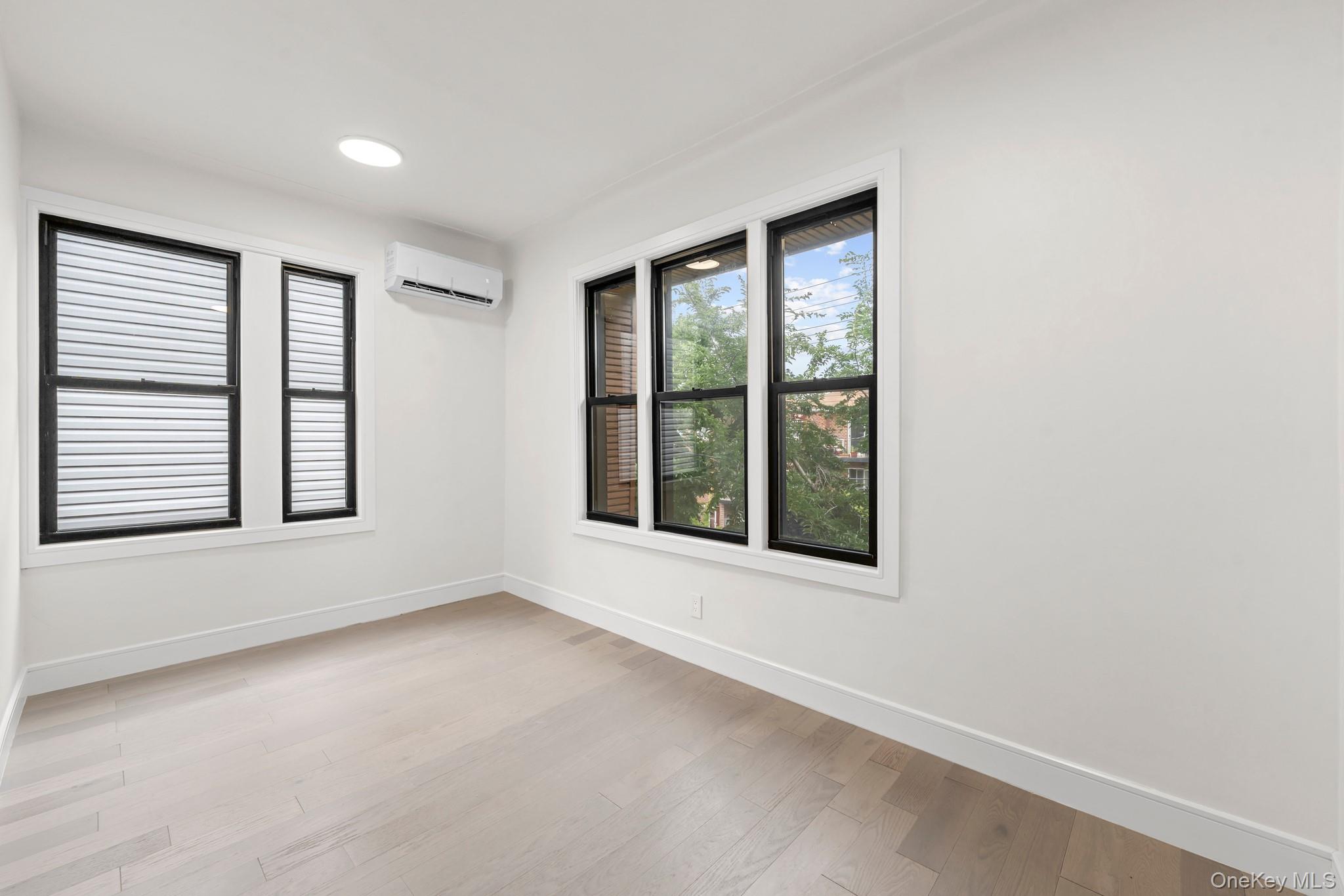1024 E 226th Street – For Sale photo 11