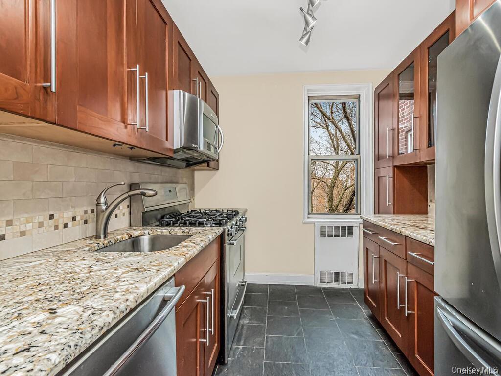5610 Netherland Avenue, Unit 5G photo 9