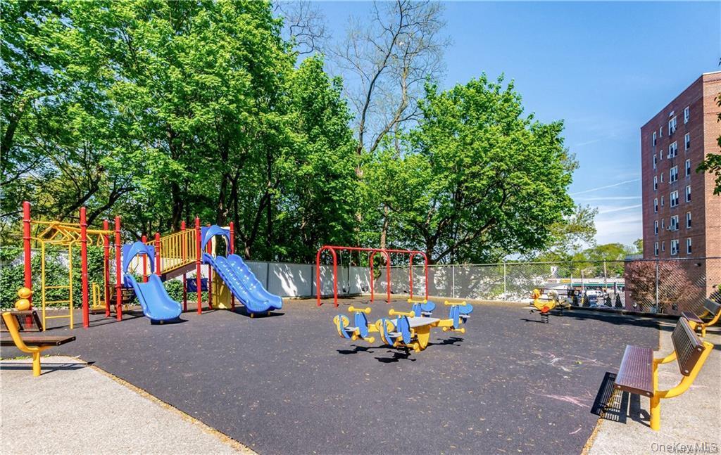 5610 Netherland Avenue, Unit 5G photo 12