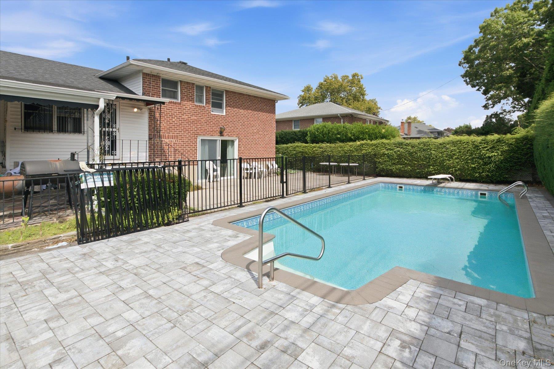 2 Goldfield Street – For Sale photo 29