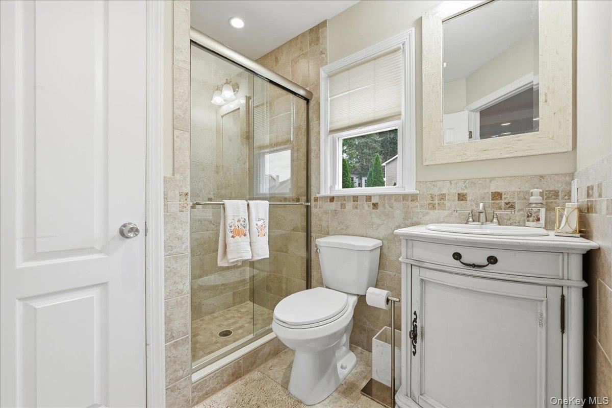 2546 Hicks Street – For Sale photo 25