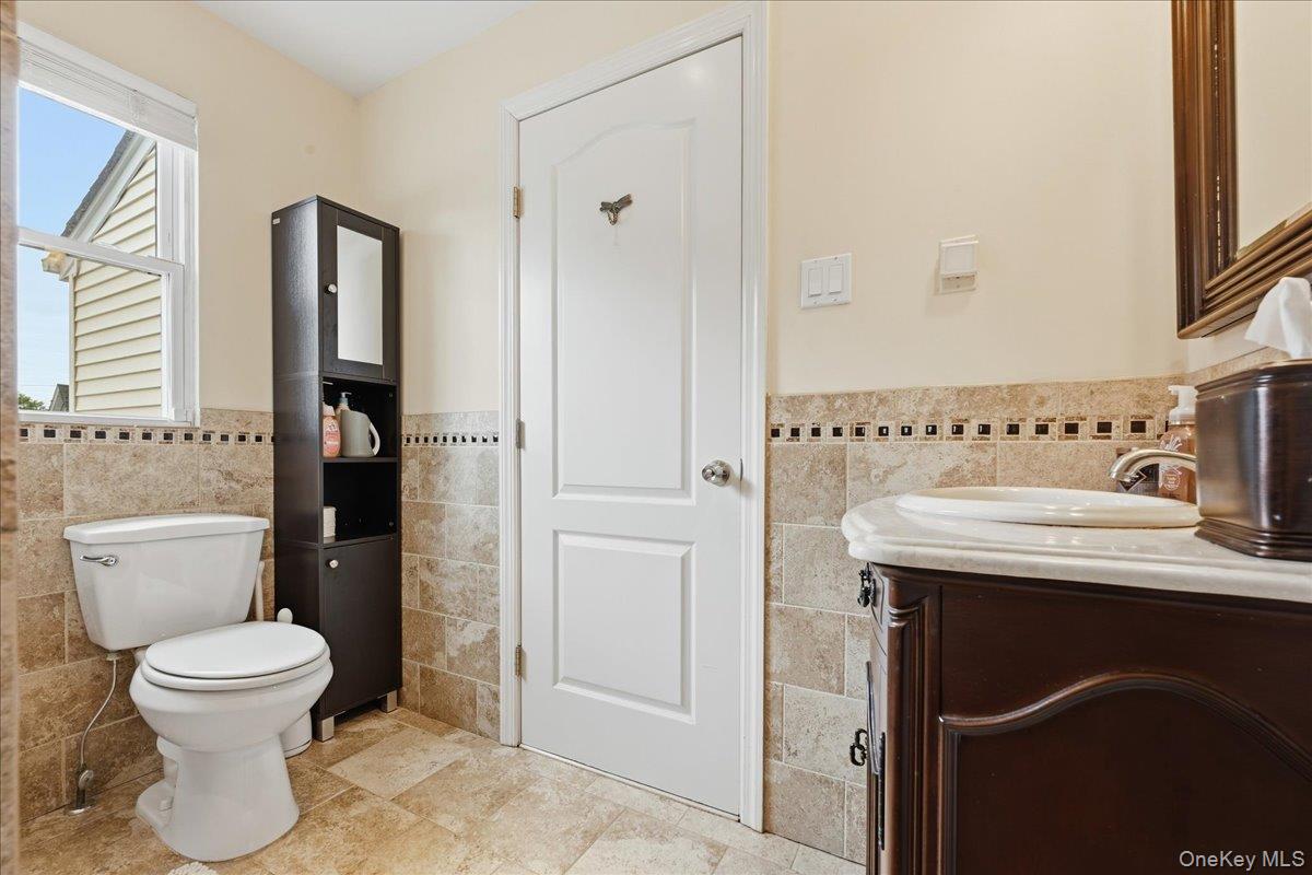 2546 Hicks Street – For Sale photo 33