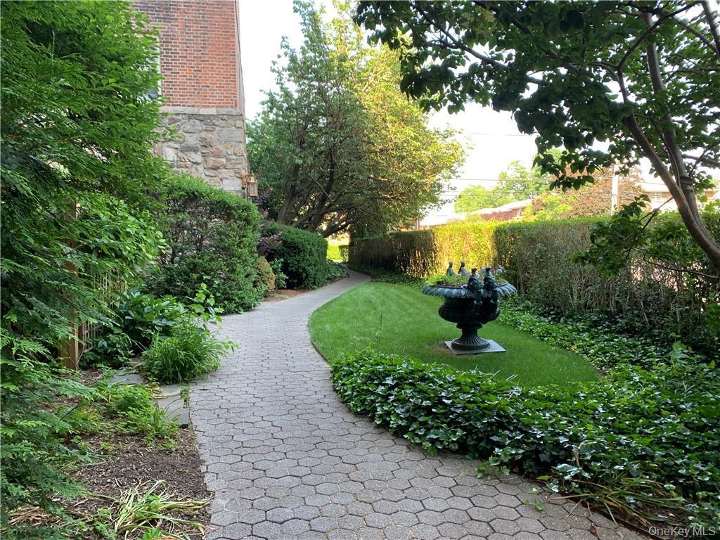 151 Centre, Unit 6F photo 31