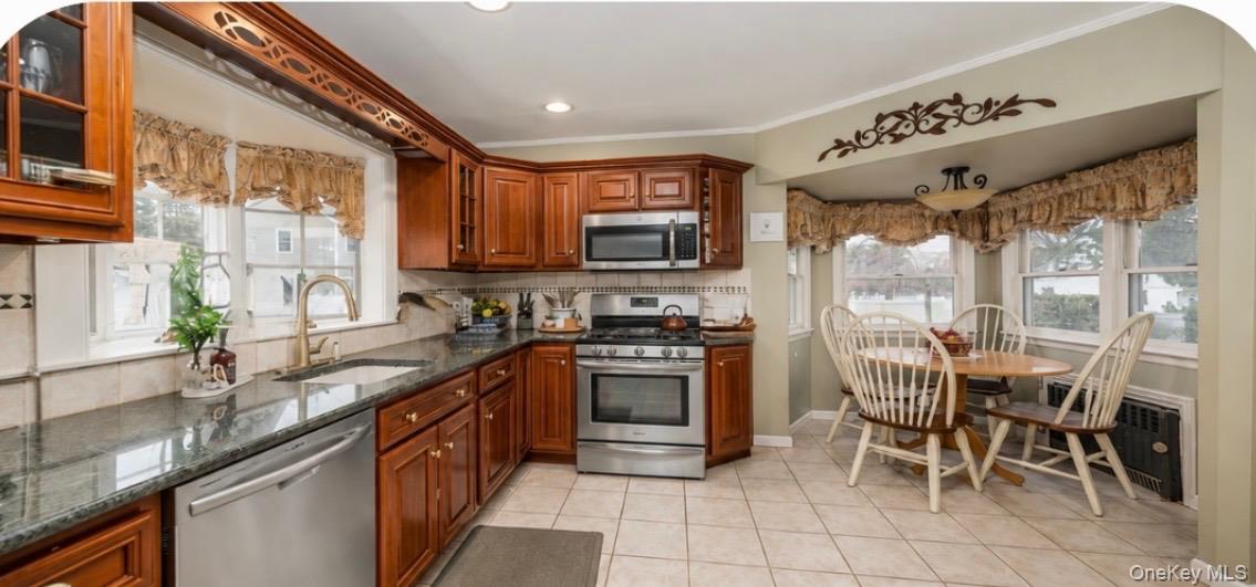 18 Yale Place – For Sale photo 5